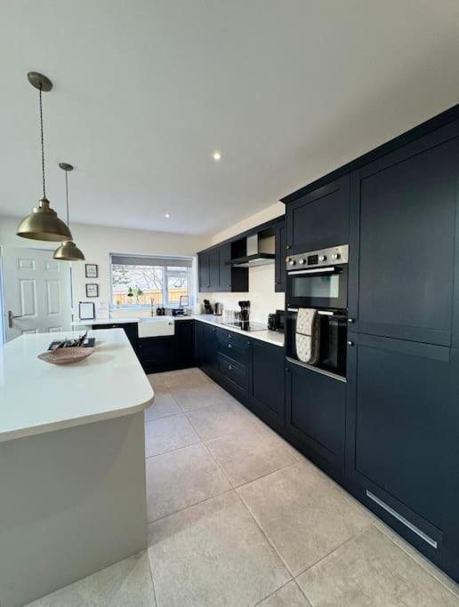 Stylish Apartment Near The Centre Of Harrogate Kültér fotó