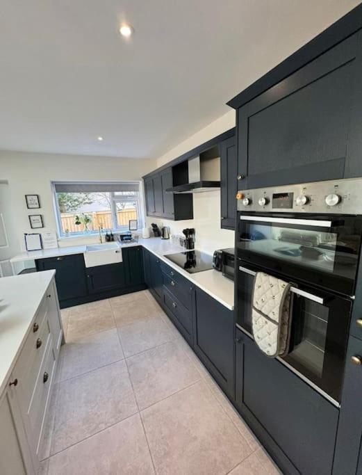 Stylish Apartment Near The Centre Of Harrogate Kültér fotó