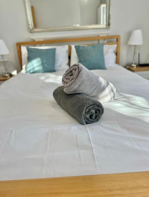Stylish Apartment Near The Centre Of Harrogate Kültér fotó